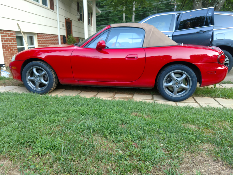 Illustration for article titled Miata status: autocross ready